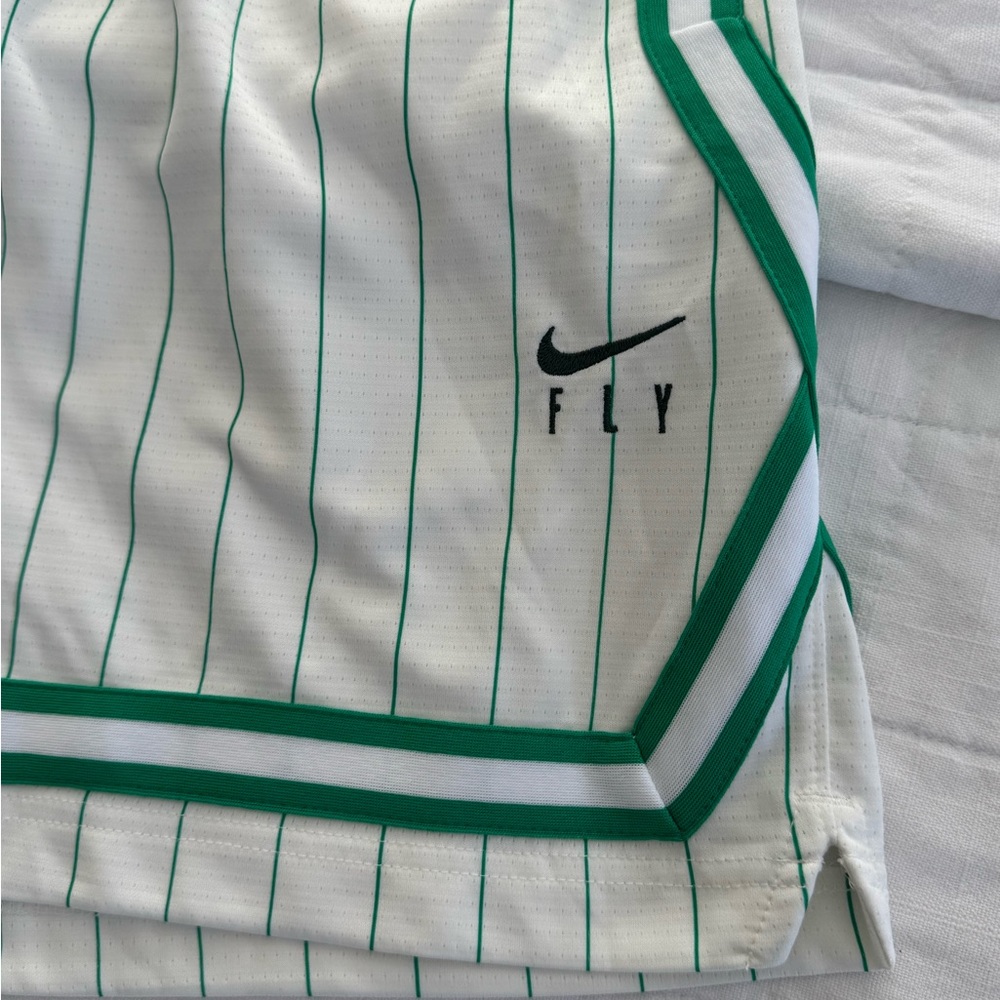 Nike, EYBL Athletic Shorts, Women’s XXL - Picture 3 of 8